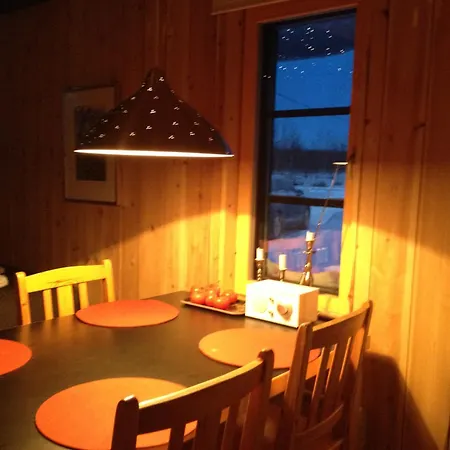 Kaamasmukka 77 Huoneisto Karigasniemi